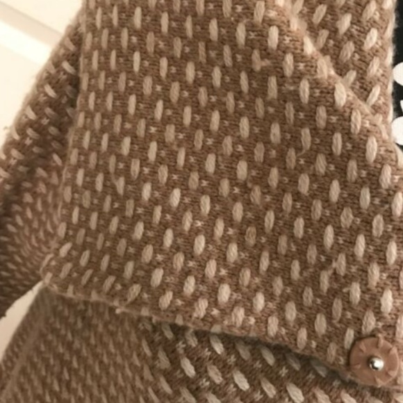 Banana Republic Italian Yarn Cardigan - Picture 3 of 5